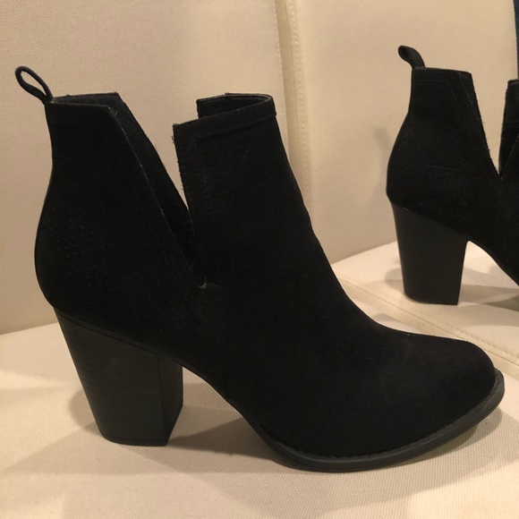 Booties - Picture 2 of 8